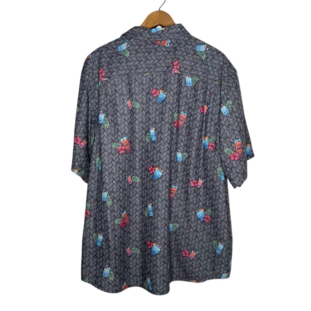 Tommy Bahama Coconut Point Button Up Camp Shirt - Picture 4 of 6